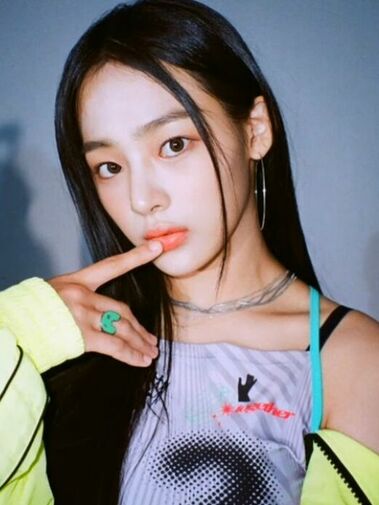 Minji (민지)